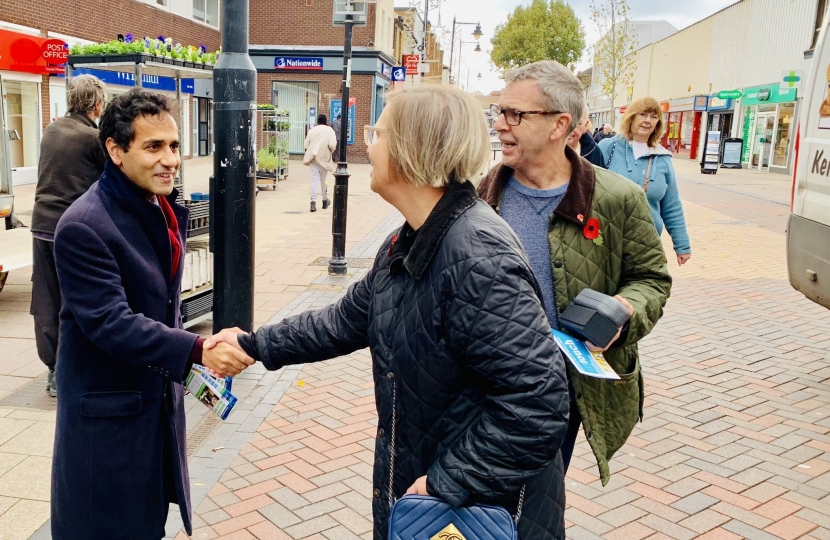 Rehman meeting with constituents