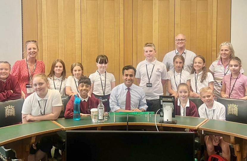 Rehman with students from Parkwood Primary School